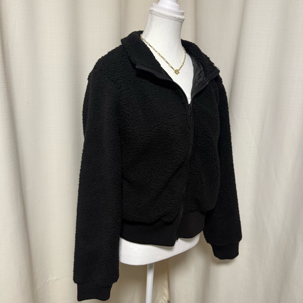 SUZY cropped Fleece Jacket - Picture 2 of 6